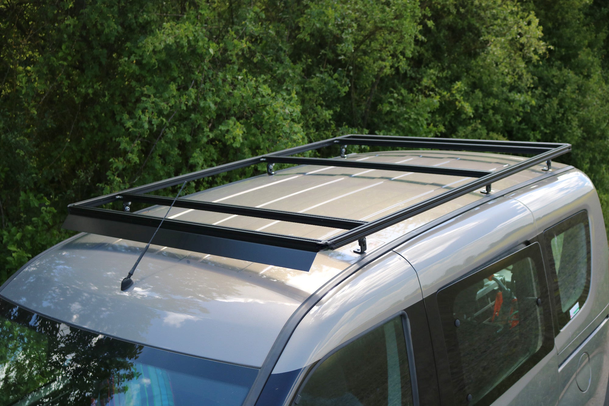 Fiat Doblo (2010-2022) Roof Rack Set – Modularer Aluminium-Dachträger