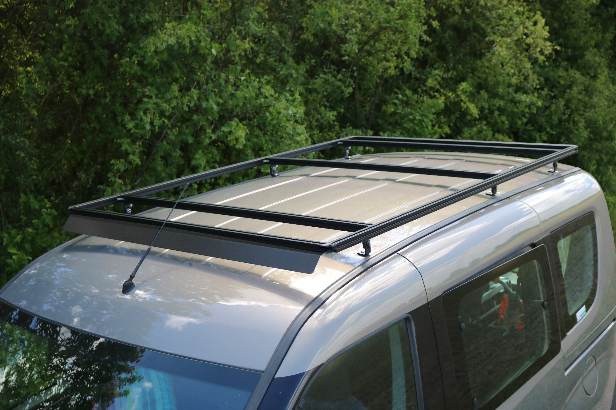 Fiat Doblo (2010-2022) Roof Rack Set – Modularer Aluminium-Dachträger